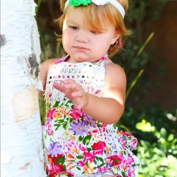 Floral romper - Picture 6 of 7